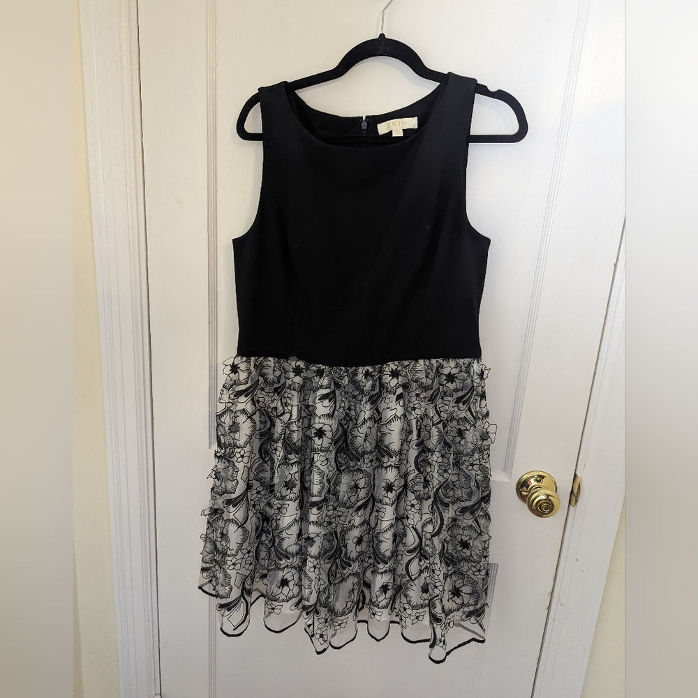 Black and white 3D floral dress Erin Fetherson Dress